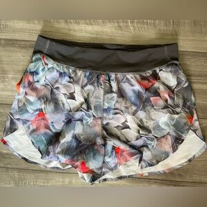 Lululemon Fast and Free High-Rise Shorts 3” - size 8